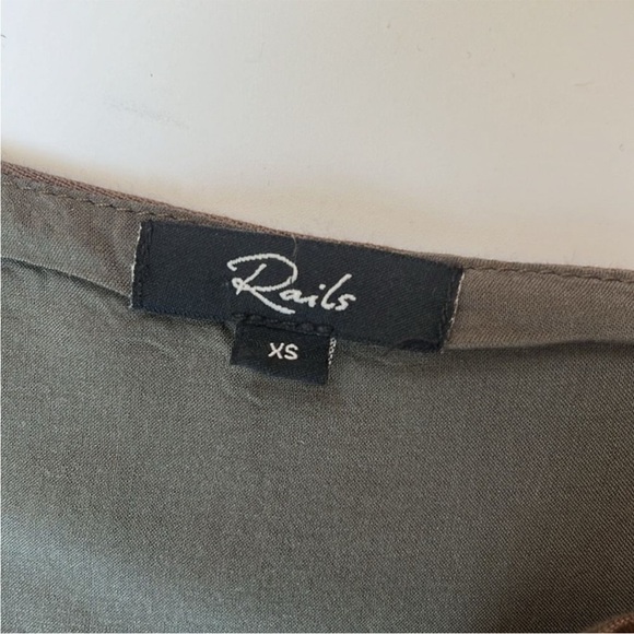 Rails Clement Button Front Midi Dress In Army Green with Tie Waist - Picture 10 of 12